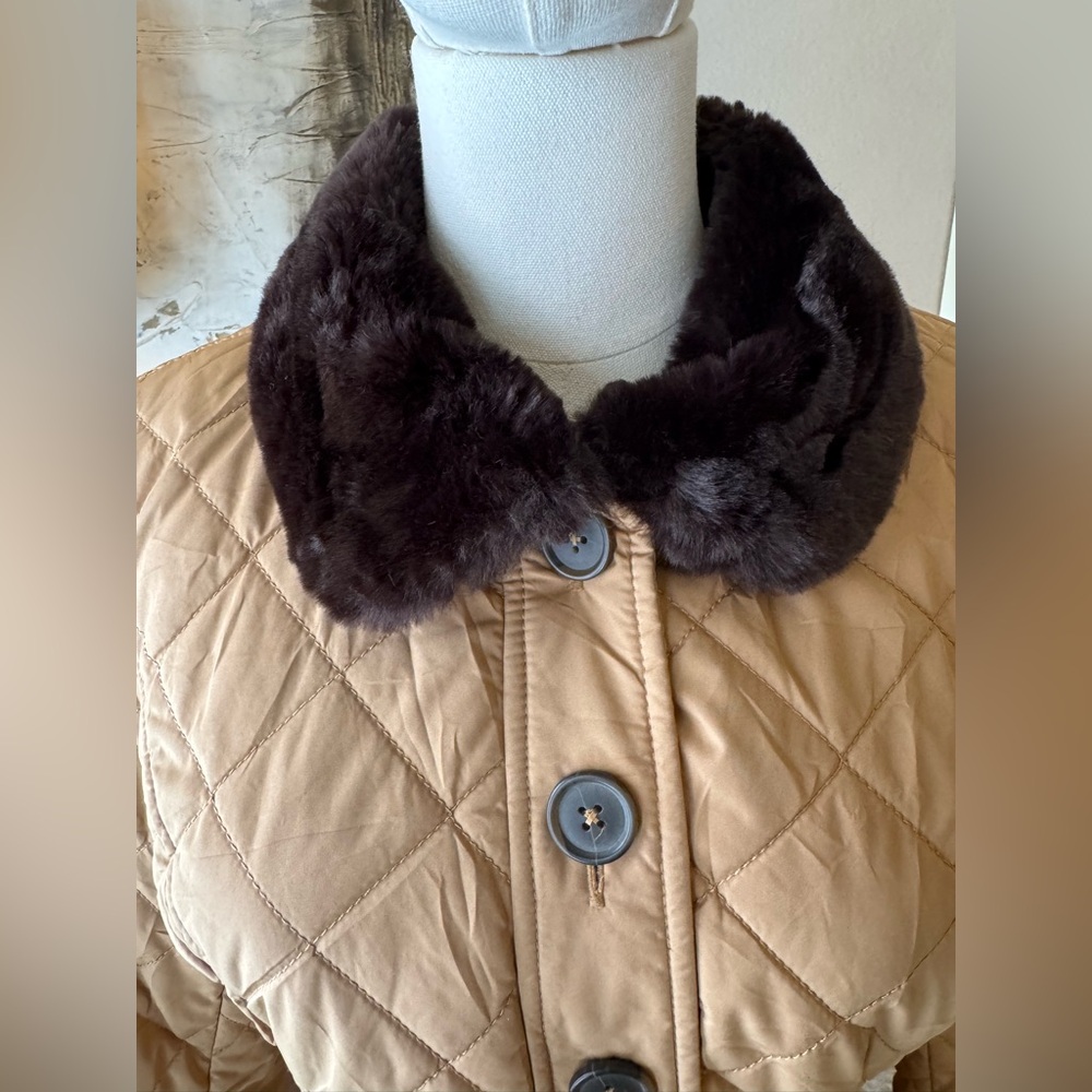 Tommy Hilfiger Tan Quilted Jacket with Brown Faux Fur Collar - size L - Picture 4 of 11